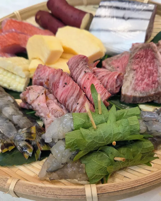 富士高級套餐(5種刺身與8種天婦羅)
